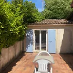 Homestay Chambre, Terrasse , Salle De Bains Toilettes Prive *